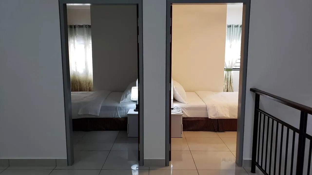 Sr Home-Stay @ Klia Kuala Lumpur Casa vacanze